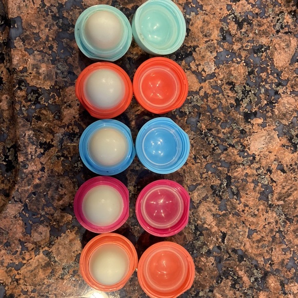 EOS Egg lip balm sphere gloss Bundle of 5 - Picture 2 of 5